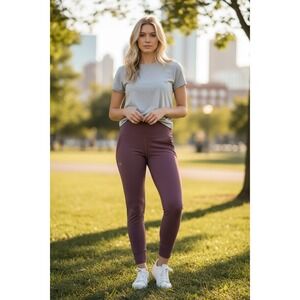 Under Armour Jogger Pants Purple Womens Size S Fitted Athleisure Workout